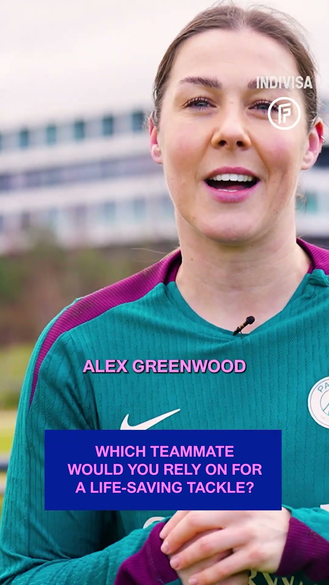 背后有着庞 背后有着庞